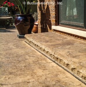Butterfield Color 4″ Cut Stone Form Liner